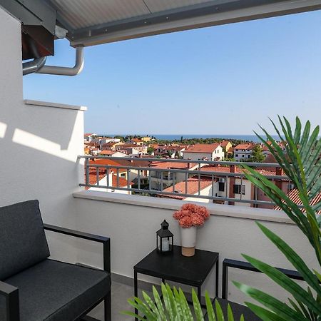 Blue Sky Apartment Ρόβινι Εξωτερικό φωτογραφία